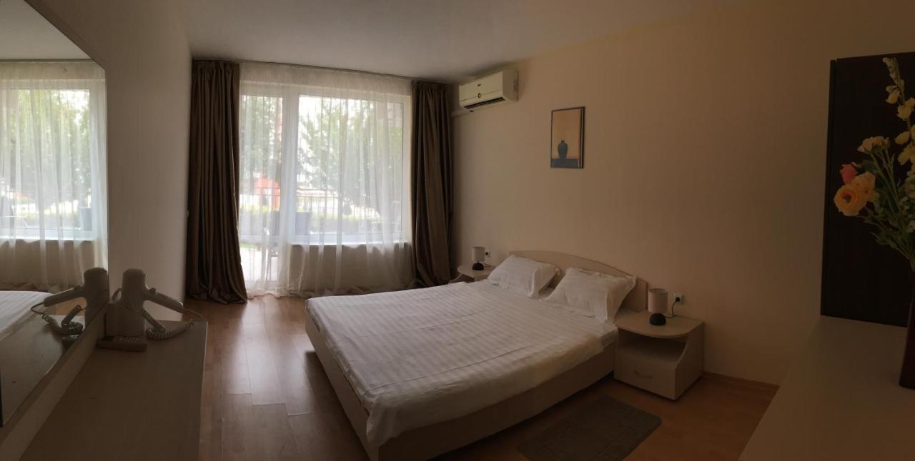 Marina Panorama Grand Resort Private Apartments 스베티 블라스 외부 사진